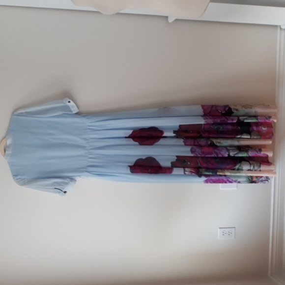 Zola floral maxi dress - Picture 2 of 6